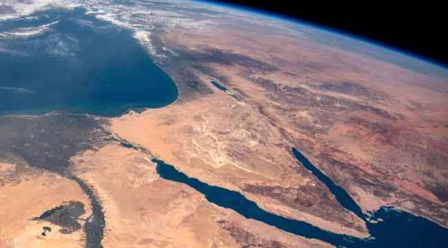 مصر.. إسقاط جسم طائر قبالة ساحل مدينة دهب