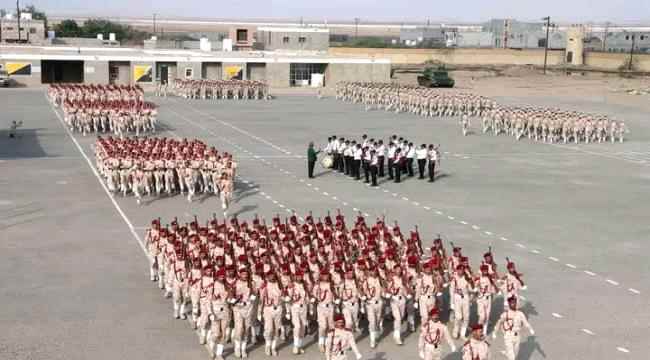 ناشط سياسي: افتتاح الاكاديمية العسكرية انجاز كبير يحسب لمعالي وزير الدفاع اللواء محسن الداعري 