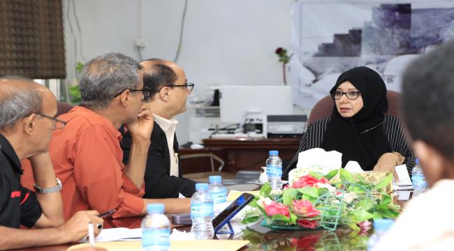 مدير عام دارسعد يناقش مع مدير عام مكتب التخطيط والتعاون الدولي بعدن_ البرنامج الاستثماري لعام 2024*