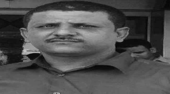 مدير عام مكتب الشؤون الاجتماعية والعمل بأبين يعزي الصحفي علي مقراط بوفاة أبن شقيقة