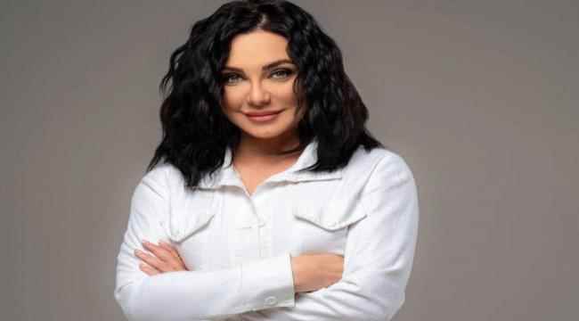 سلاف فواخرجي ووائل رمضان يتبرعان لمتضرري الزلزال