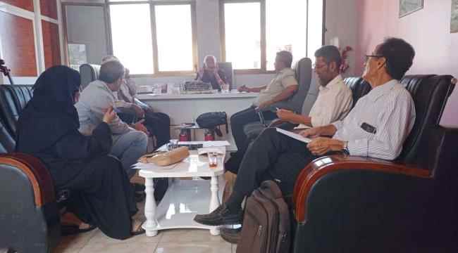 مدير ثقافة عدن يلتقي بمدراء ادارات مكاتب الثقافة بمديريات العاصمة عدن