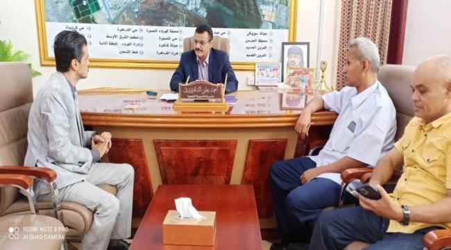إجراء عملية الإستلام والتسليم بين المدير الخلف والسلف لفرع صندوق الرعاية الإجتماعية بمديرية المنصورة
