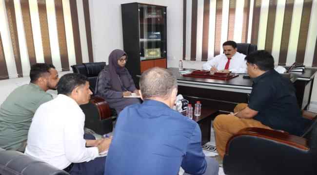 مساعد رئيس الوحدة التنفيذية يبحث التعاون مع مسؤول تشيكي ومنظمة "الناس في حاجة" 