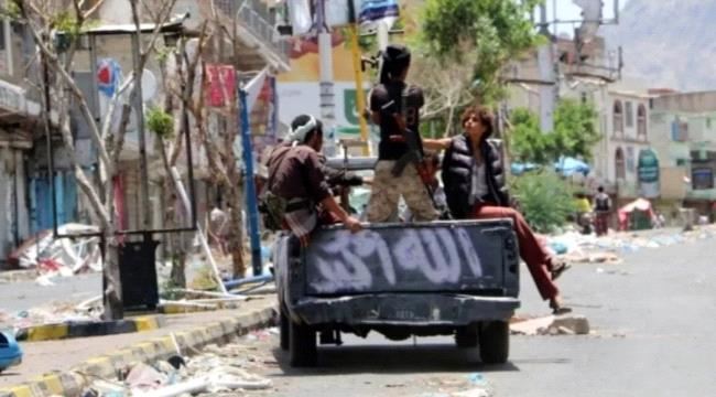 الإخوان يخفون صحفياً كشف تورطهم بتصفية قيادات عسكرية في مأرب