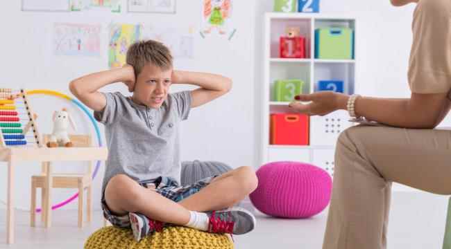 لماذا يصاب الأطفال بفرط الحركة