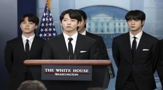 يوميات "بي تي إس" الكتاب الأكثر مبيعاً عالمياً