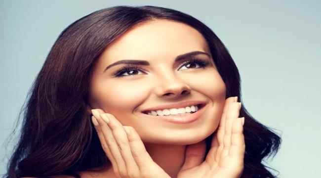 5 تعديلات جمالية صغيرة من شأنها تغيير وجهك للأجمل