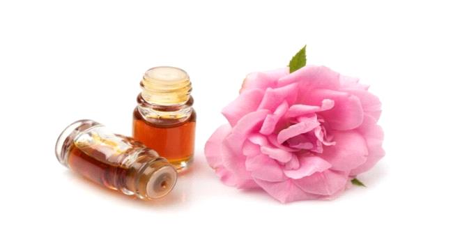 أبرز فوائد زيت الورد وزيت الليمون لبشرة الجسم... نتائج مذهلة