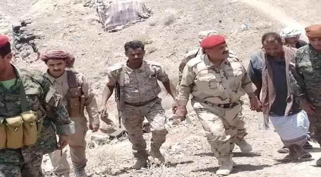 في أول أيام العيد.. قائد المنطقة العسكرية الرابعة يزور الابطال المرابطين بجبهة كرش 