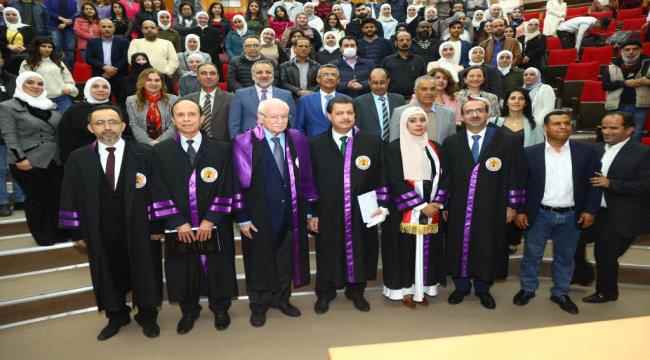 الدكتوراة بامتياز بمرتبه الشرف من جامعة دمشق للباحثة اليمنية لنا سيال