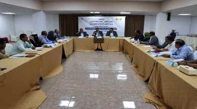 اللجنة الإستشارية تناقش الإطار الإستراتيجي لخطة الحماية الإجتماعية  