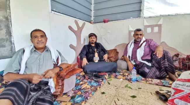 العميد الزامكي والشيخ العاقل ومأمور مودية في لقاء أخوي يناقش أوضاع مديرية مودية