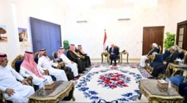 «الرئاسي» اليمني يبلغ المبعوث الأممي عدم جديّة الحوثيين في السلام