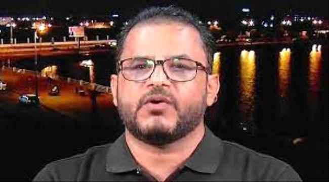 خبير اقتصادي : هؤلاء من يقف خلف  انهيار العملة الأخير