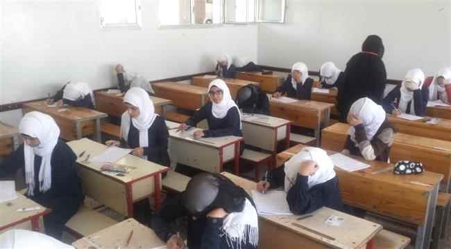 الحكومة تسحب الاعتراف بشهادات الثانوية العامة الصادرة عن مناطق سيطرة ميليشيا الحوثي