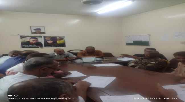 ادارة البحث الجنائي تعقد اجتماعها الدوري لرؤساء عموم محافظة عدن