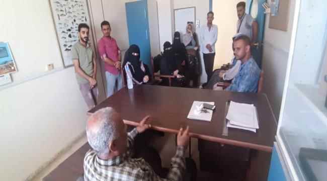 مشاورات شباب عدن تزور مركز تربية الأحياء المائية ودراسات التلوث البحري