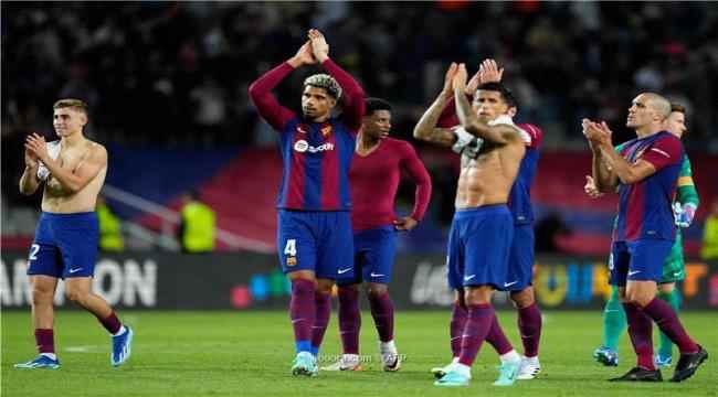 برشلونة يواجه تهديدا إنجليزيا