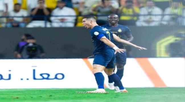 النصر يجتاز الخليج بثنائية رونالدو ولابورت
