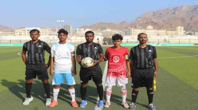التضامن يكسب النخبة برباعية نظيفة ويتأهل لدور الأربعة في بطولة كأس حضرموت الثانية للشباب 
