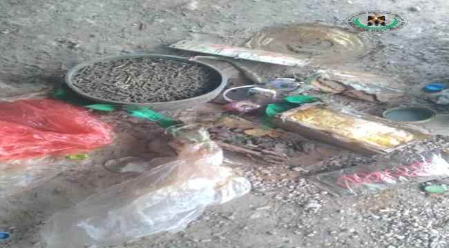 قوات الحزام الأمني تفكك عدد من العبوات الناسفة بأبين