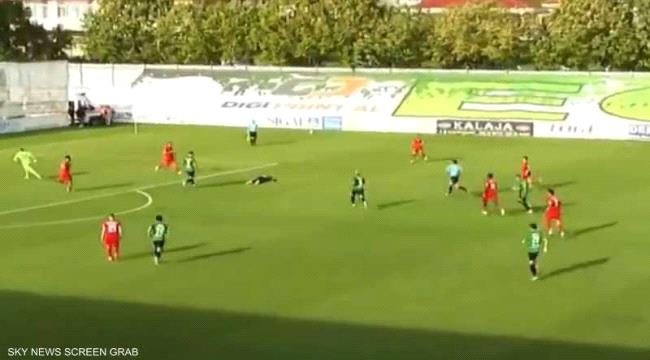 وفاة لاعب منتخب غانا على أرض الملعب