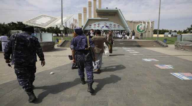 «الجرب» يهدد أكثر من ألف معتقل في مدينة حجة اليمنية
