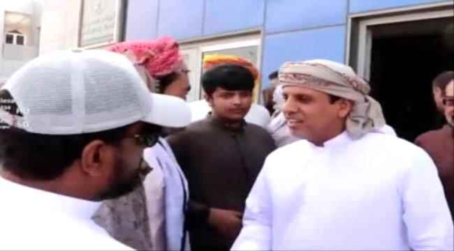 الشيخ راجح باكريت يدعو الى إغاثة ضحايا الإعصار "تيج"