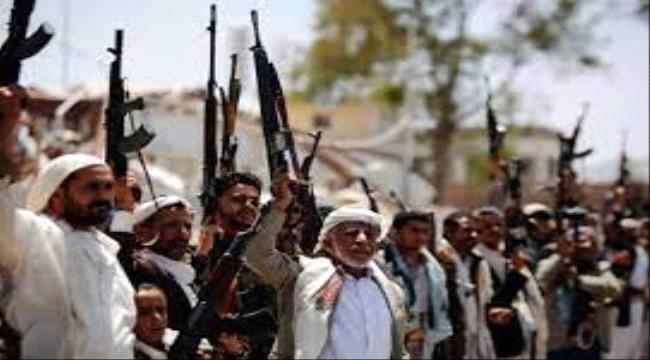 صحفي يفلت من الحوثيين ويصل عدن والمليشيات تعتقل زوجته وابنه
