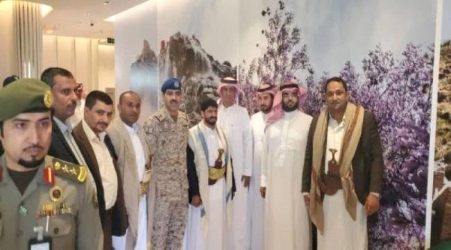 وفد الحوثيين يغادر الرياض بعد محادثات مع مسؤولين سعوديين