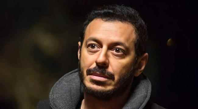الفنان مصطفى شعبان يكشف أسراراً عن حياته ويردّ على الاتّهامات