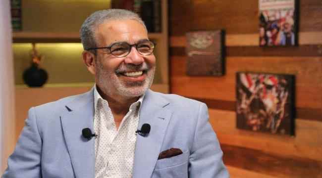 الفنان مدحت العدل يكشف للمرة الأولى حقيقة خلافه مع يسرا