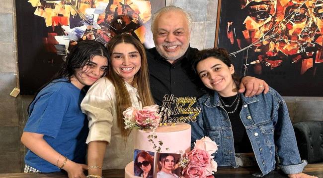 الفنانة روجينا تحتفل بعيد ميلادها وسط أسرتها