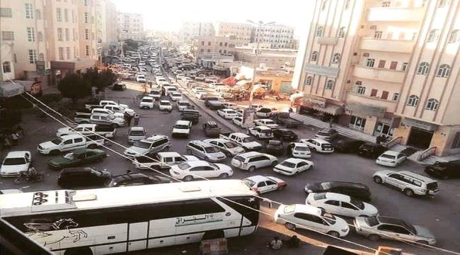 استشهاد واصابة ثلاثة ضباط  إثر مداهمة مهربين في المهرة