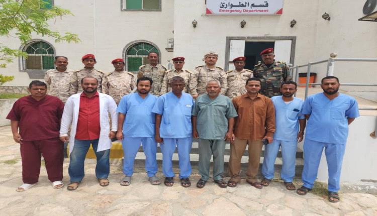 بتوجيهات وزير الدفاع.. لجنة طبية برئاسة نائب مدير دائرة الخدمات الطبية العسكرية تزور المستشفى العسكري بالمكلا