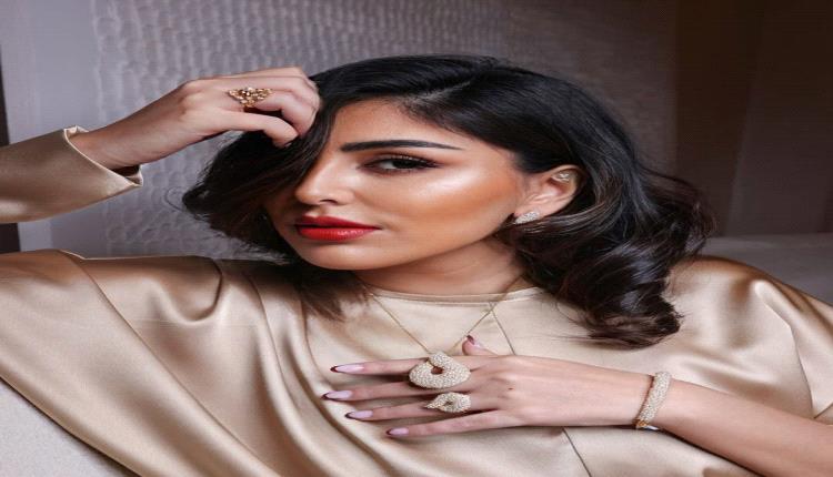 بعد أشهر من العلاج.. الفاشينيستا الكويتية دانة طويرش تستعرض حملها بصور عفوية