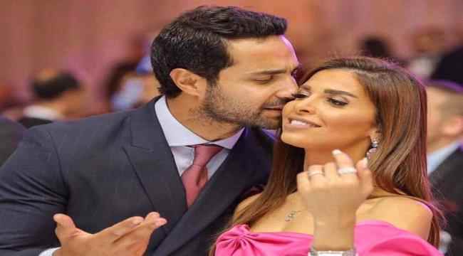كريم فهمي بمناسبة عيد ميلاد زوجته، وجه من خلالها رسالة رومانسية واعتذاراً.