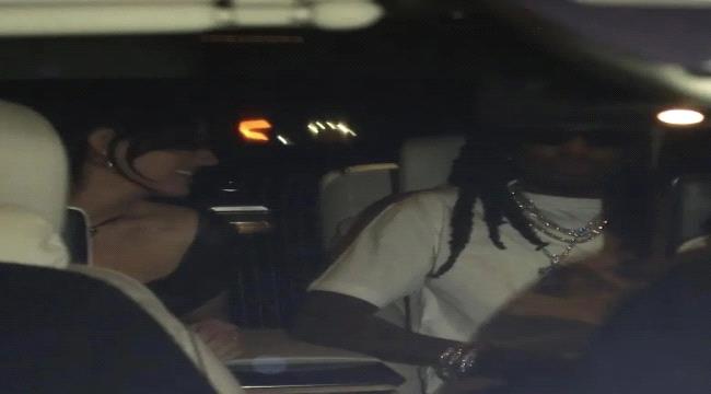 لانا ديل ري في غاية الروعة بإطلالتها في الحفل برفقة كوافو