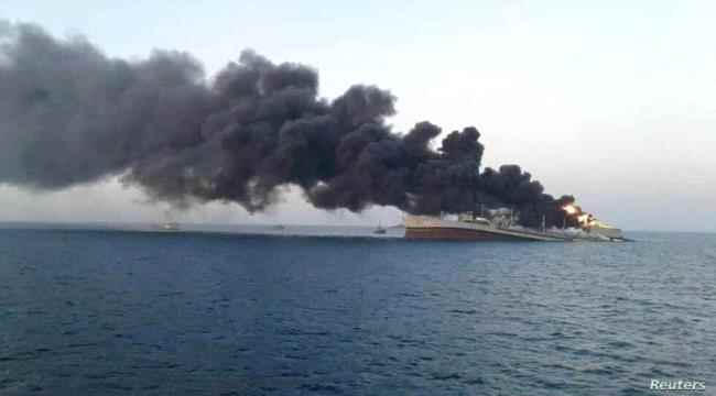 استهداف سفينة بهجوم صاروخي قبالة سواحل المخا