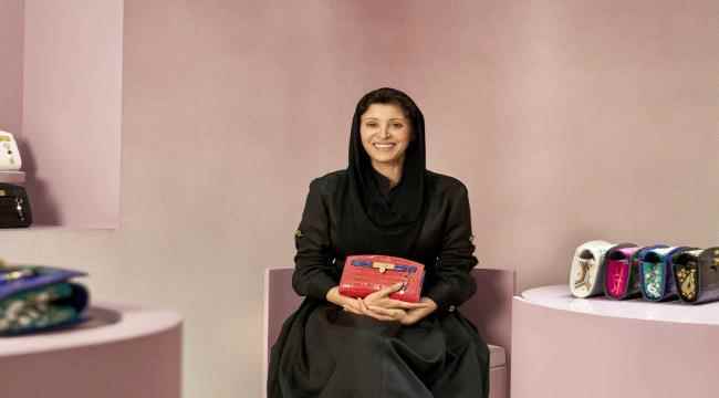 من تصميم الأميرة نورة الفيصل  إصدار حصري من حقائب "أسبري"