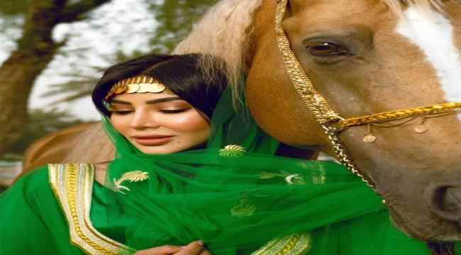 "يوم التأسيس" نجمات السعودية بأزياء مناطق المملكة التقليدية