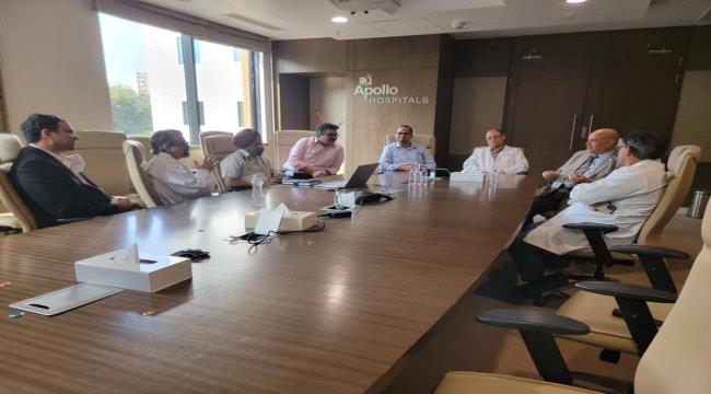 البيشي يبحث في مومباي الهندية مع الهيئة الإدارية لمجموعة مستشفيات ابولو للتعاون الثنائي في علاج المرضى اليمنيين بالهند 