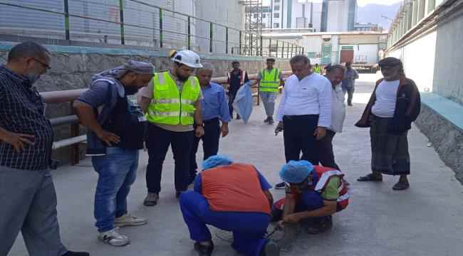 الجاوي يوجه بمتابعة وايجاد حلول عاجلة لمشكلة طفح المجاري بالشارع المؤدي الى البنك العربي