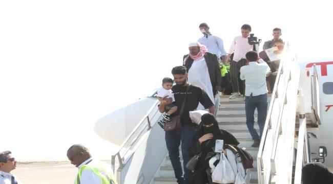مطار المخا يستقبل ظهر غد الرحلة الثانية من العالقين اليمنيين في السودان بدعم طارق صالح
