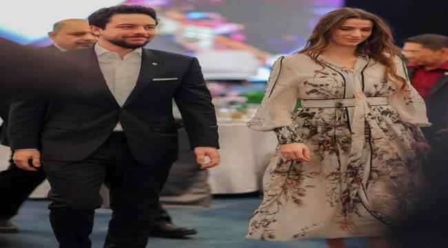الأميرى رجوة الحسين ترافق زوجها وتخطف الأنظار