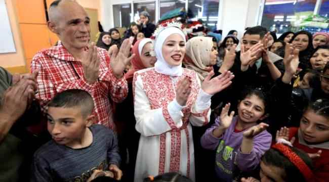 إرادة الحياة تنتصر على الحرب:   زفاف في رفح