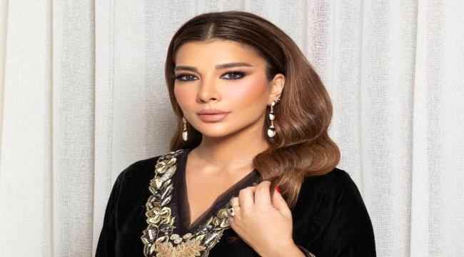 هاجمت الإعلامية الكويتية فجر السعيد، النجمة السورية أصالة نصري،