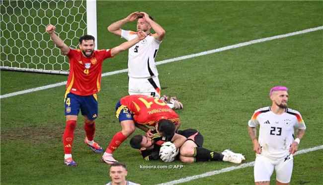 إسبانيا "تحبس أنفاس" الألمان وتطيح بهم خارج اليورو
