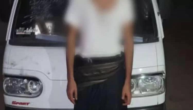 القبض على متهم بسرقة سيارة في دار سعد